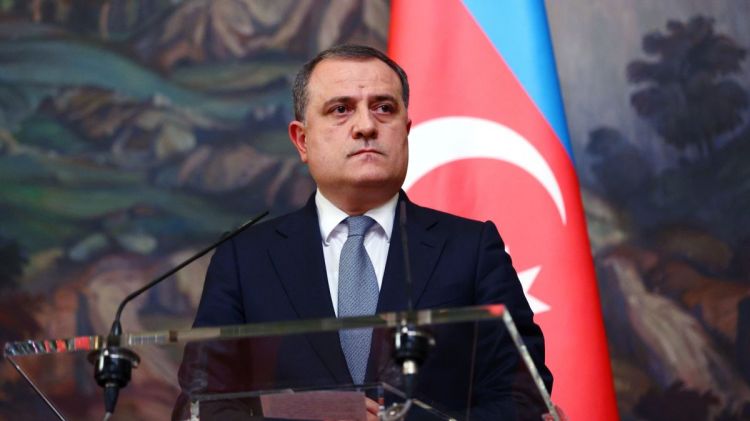 Ceyhun Bayramov Filip Rikerlə sərhəddəki gərginlik barədə danışdı Ceyhun Bayramov Filip Rikerlə sərhəddəki gərginlik barədə danışdı