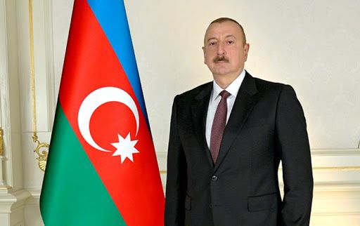 İlham Əliyev Respublika Günü ilə bağlı paylaşım etdi -  FOTO