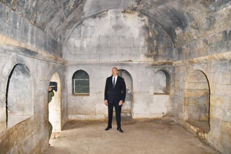 İlham Əliyev Pənahəli xanın imarət kompleksində -  Yenilənib İlham Əliyev Pənahəli xanın imarət kompleksində -  Yenilənib