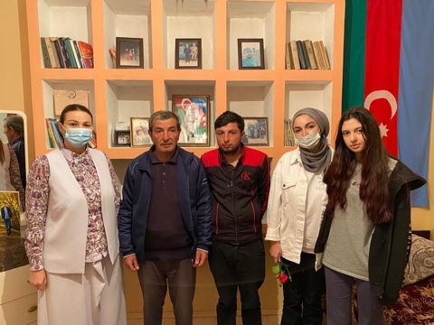 Qənirə Paşayeva Tovuzda şəhid Fikrət Zeynallının ailəsini ziyarət edib