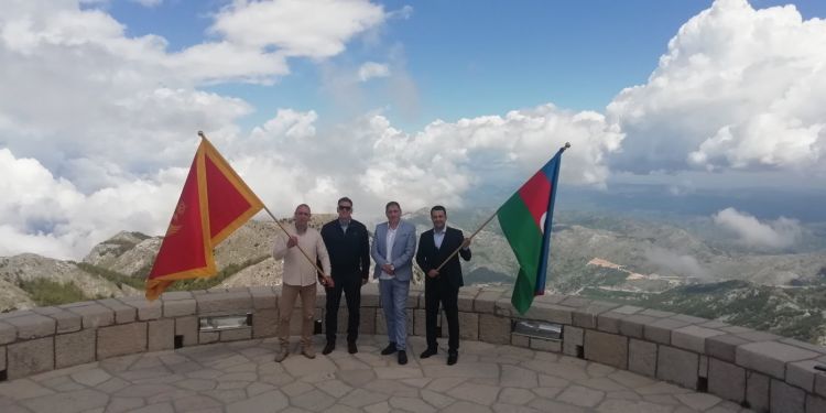 Monteneqronun Lovçen zirvəsində Azərbaycan bayrağı dalğalandırılıb