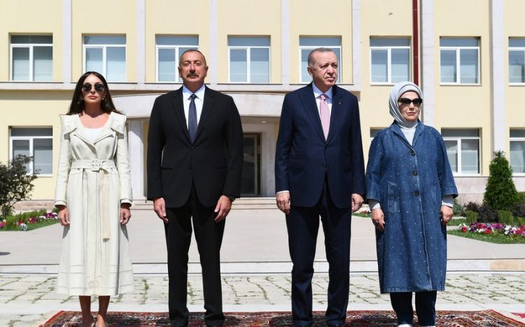 Türkiyə Prezidenti və xanımının şərəfinə nahar verildi -  FOTO