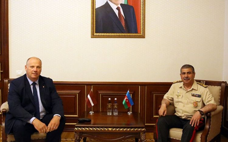 Zakir Həsənov Raymonds Berqmanis ilə görüşüb