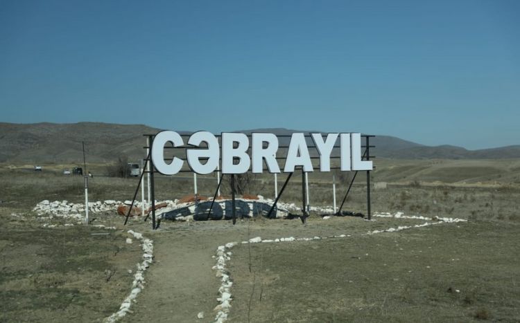 Bir qrup hərbi qulluqçu “Cəbrayılın azad olunmasına görə” medalı ilə təltif edilib