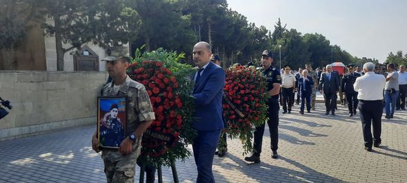 Laçında həlak olan hərbçilər dəfn edildi -  YENİLƏNİB - FOTO