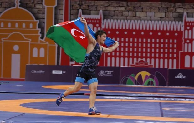 Kənan Heybətov erməni rəqibini məğlub edərək çempion oldu Kənan Heybətov erməni rəqibini məğlub edərək çempion oldu