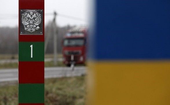 Belarus Ukrayna ilə sərhədi bağlayır