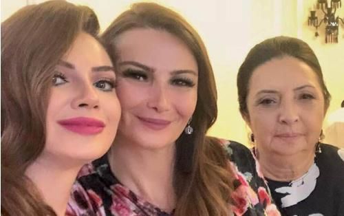 Qənirə Paşayevanın bacısı Türkiyə vətəndaşı ilə evləndi -  FOTO