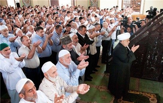 "Təzəpir" məscidində  bayram namazı qılınıb