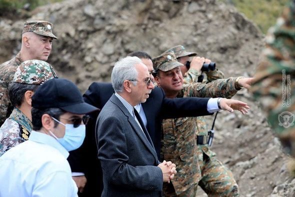 İran səfiri də Göyçəyə gəlib guya “hadisə yerinə” baxdı və ermənilərə başsağlığı verdi -  FOTO