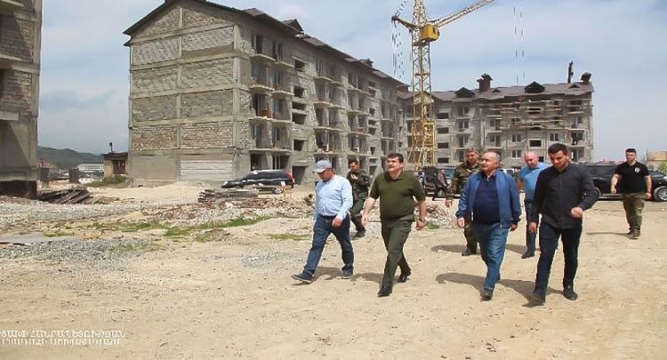 Arutyunyan yenidən “dirildi”:  “Rus qoşunları gəlməsəydi…”