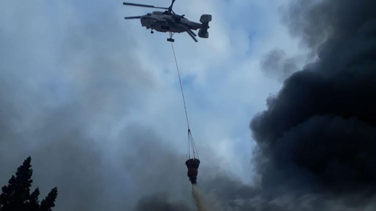 Ağsuda yanğını söndürmək üçün helikopter göndərildi