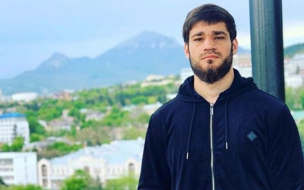 Rusiyada quldurluq edən erməni əsilli boksçu həbs edildi