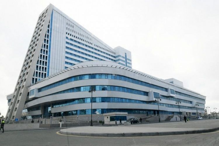 “Yeni Klinika”da vaksin vurdurmaq üçün canlı növbə ləğv olunub