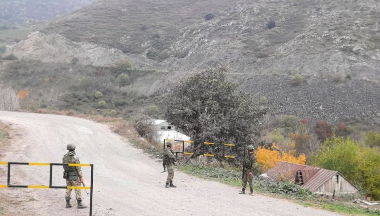 “Mövqelərimiz həm Laçın dəhlizinin, həm də Şuşa-Xankəndi yolunun izlənilməsini təmin edir”