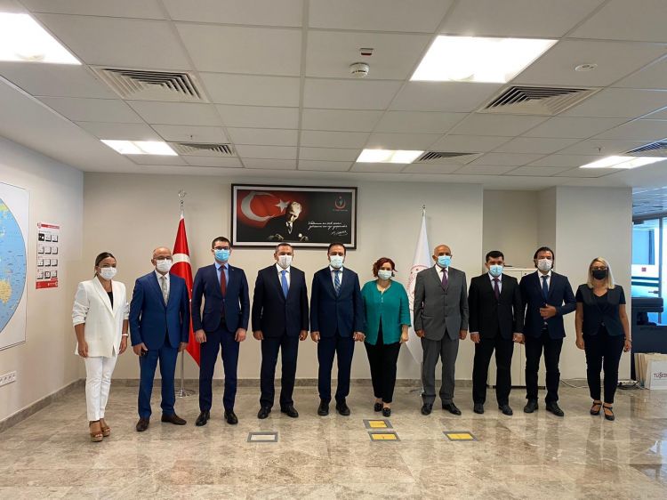 Azərbaycan və Türkiyə “TURKOVAC” vaksini ilə bağlı müzakirələr aparıb