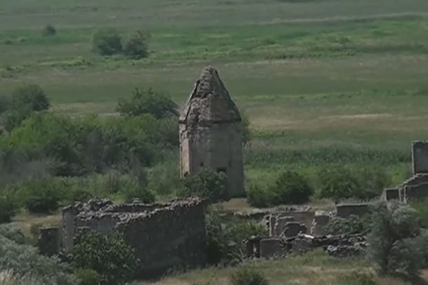 Tarixi əzəmətini qoruyan Zəngilanın Məmmədbəyli türbəsi -  VİDEO Tarixi əzəmətini qoruyan Zəngilanın Məmmədbəyli türbəsi -  VİDEO