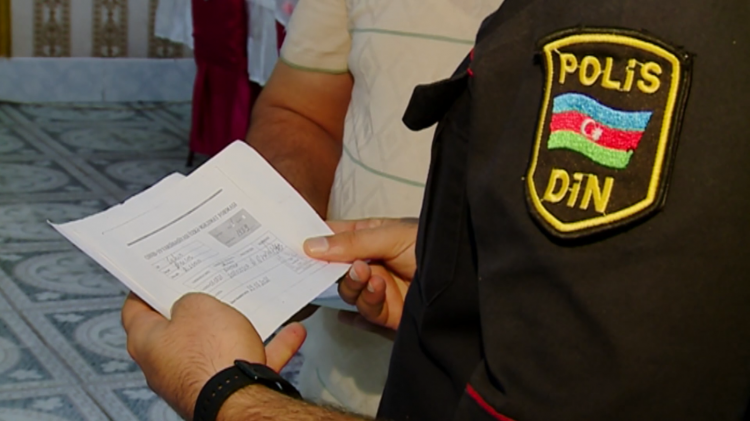 Polis COVID-19 pasportu olmayanları cərimələyəcək? -  VİDEO