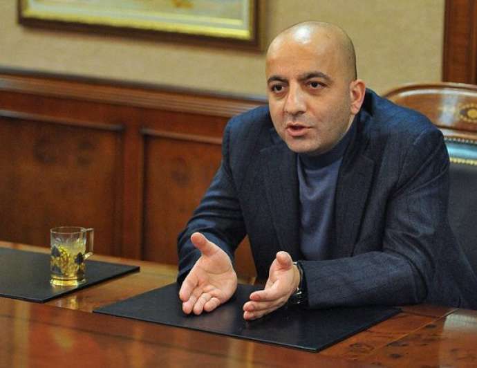 O, mənim üçün bir təhlükə idi, onu mən qorudum -  Mənsimov O, mənim üçün bir təhlükə idi, onu mən qorudum -  Mənsimov