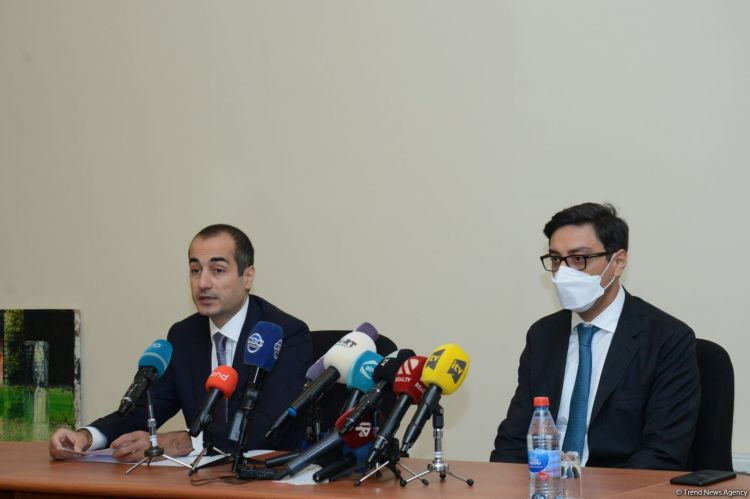Yeni gənclər və idman naziri Fərid Qayıbov kollektivə təqdim olunub