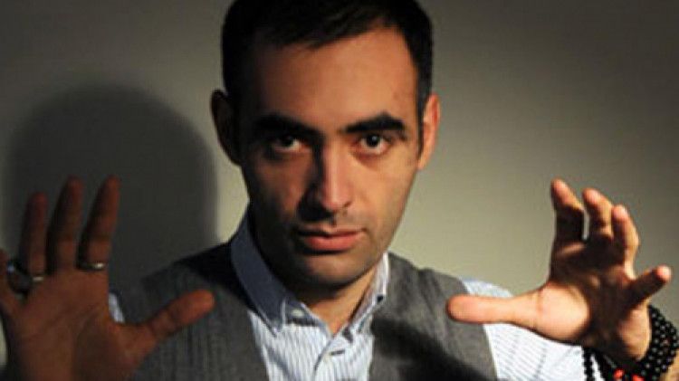 Zirəddindən tükürpədən PROQNOZ:  Əgər insanları çipləşdirsələr... Zirəddindən tükürpədən PROQNOZ:  Əgər insanları çipləşdirsələr...