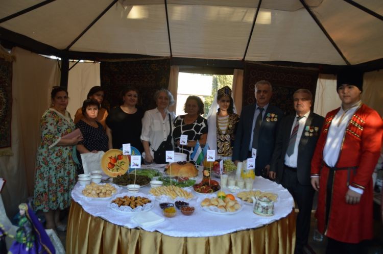 Diaspor təşkilatımız Özbəkistandakı bayram tədbirinə qatıldı - FOTO