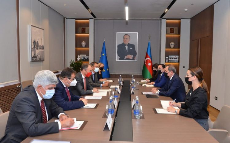 Ceyhun Bayramov Toivo Klaar ilə görüşüb