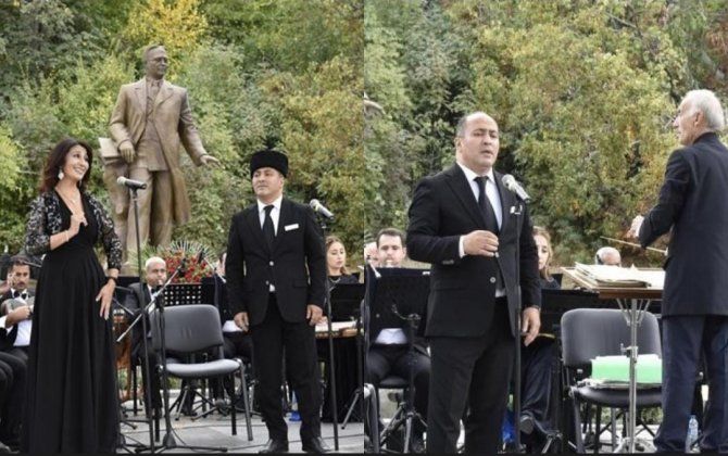 “9 yaşım olanda Şuşada “Sevgili canan”ı oxumuşdum, bu gün isə “Sənsiz”i oxudum...” “9 yaşım olanda Şuşada “Sevgili canan”ı oxumuşdum, bu gün isə “Sənsiz”i oxudum...”