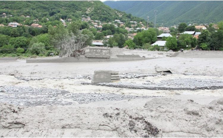 Balakəndə sel təhlükəsi:  25 ailə təxliyə edildi