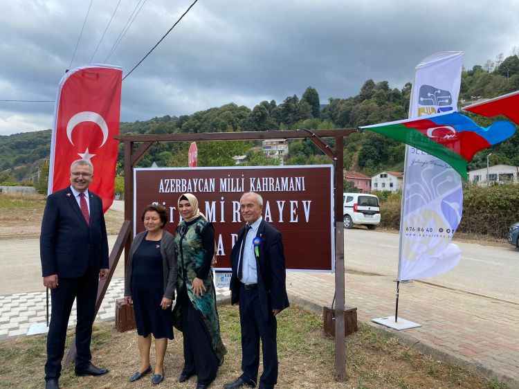 Milli Qəhrəmanın xanımı:  "Çox arzulayıram ki, Bakının görkəmli yerində..." - VİDEO