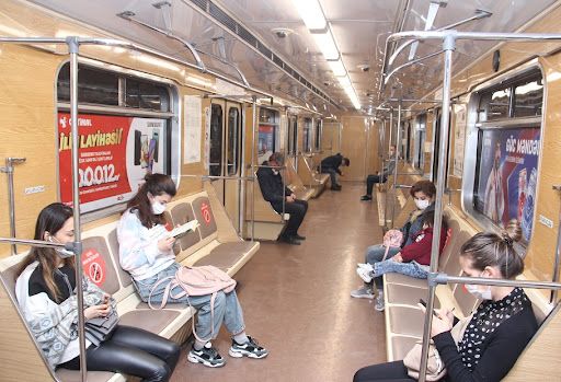 Metrolarda COVİD-19 pasportu tələb olunacaqmı? -  VİDEO