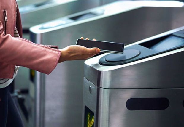 Bakı metrosunda "ağıllı" üzük və saatla ödəniş etmək mümkün olacaq -  YENİLİK