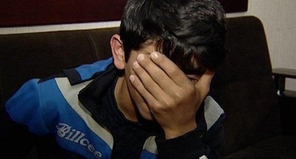 Bakıda 15 yaşlı yeniyetmə  atasını öldürdü Bakıda 15 yaşlı yeniyetmə  atasını öldürdü