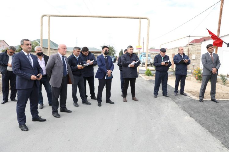 “Azəriqaz” Bakının Qala qəsəbəsinin sakinlərinin problemini dinləyib
