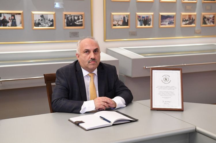 “Əməkdaşı olduğum təşkilatın Nobel mükafatı alması mənim üçün çox qürurvericidir” -  Fuad Hüseynov