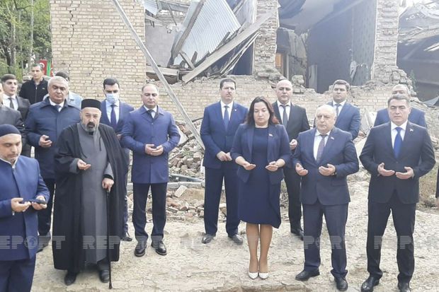 Gəncədə erməni terroru zamanı şəhid olanların xatirəsi anılıb –  FOTO - VİDEO