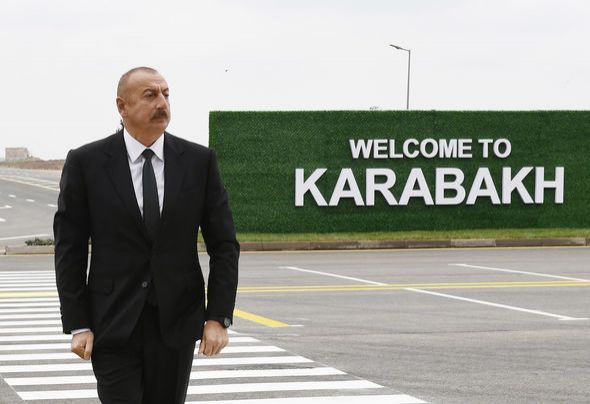 İlham Əliyev və Mehriban Əliyeva Füzuli aeroportunda yaradılan şəraitlə tanış oldu -  FOTO