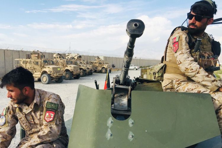 Əfqanıstanda qanlı döyüşlər gedir Əfqanıstanda qanlı döyüşlər gedir