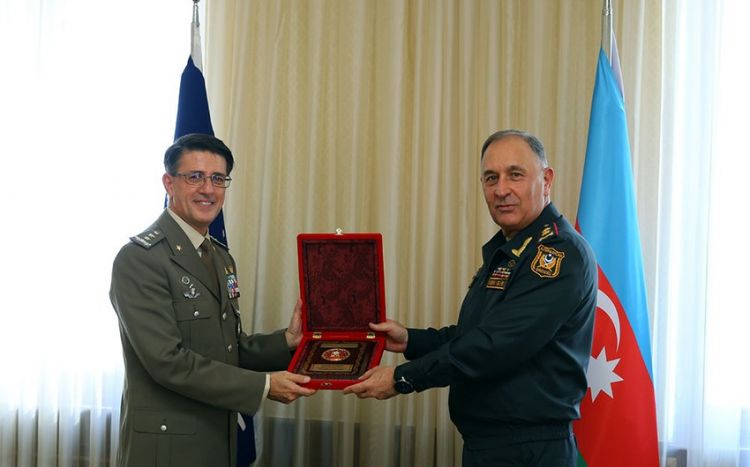 Kərim Vəliyev NATO nümayəndəsi ilə görüşdü