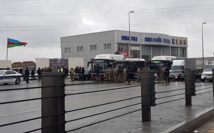 Bakıda bir qrup qazi yolu bağladı -  DİN-dən açıqlama