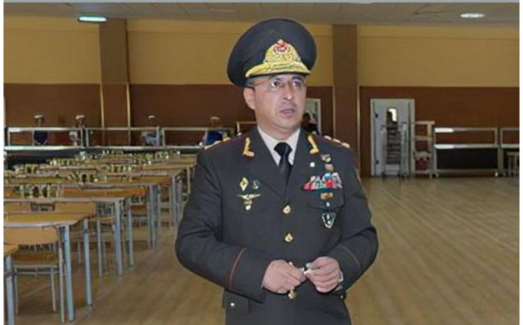 Rövşən Əkbərova hökm oxundu:  10 il cəza çəkəcək, 40 min manat ödəyəcək