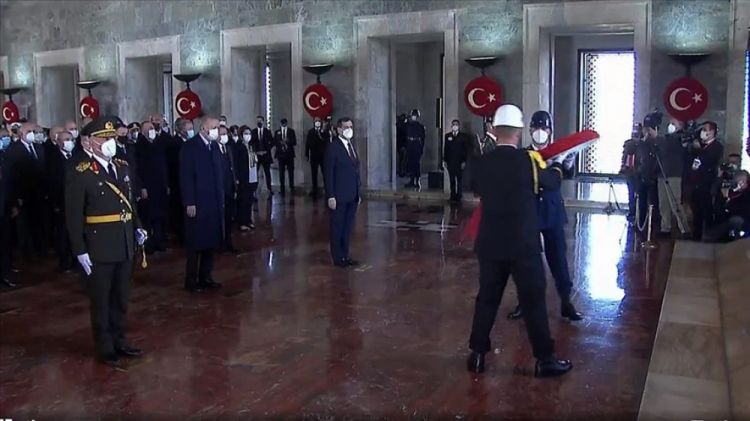 Türkiyədə milli bayram –  Respublika Günü qeyd olunur