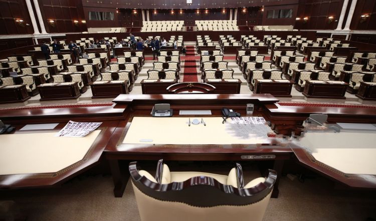 Deputat xəsarət alarsa, ona sığorta ödənişi olacaq