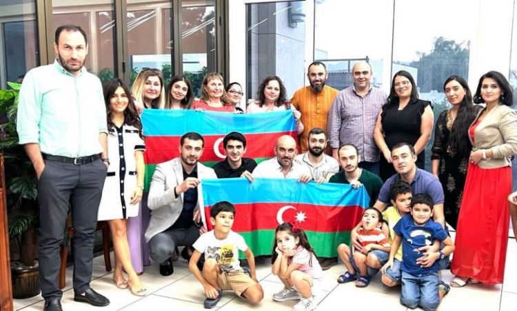 Omanda Zəfər Günü ilə bağlı tədbir keçirilib Omanda Zəfər Günü ilə bağlı tədbir keçirilib