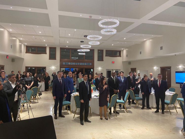 Şimali Karolinadakı Əziz Sancar adına Türk Mədəniyyət Mərkəzində Zəfər Günü qeyd edilib Şimali Karolinadakı Əziz Sancar adına Türk Mədəniyyət Mərkəzində Zəfər Günü qeyd edilib