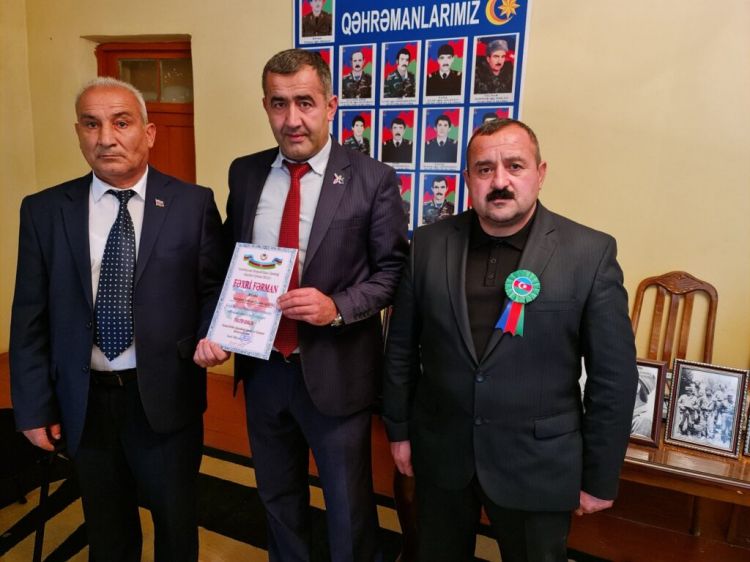 Müxtəlif media qurumlarının Qarabağ müxbirləri və operatorları “Fəxri Fərman”la təltif ediliblər - FOTO