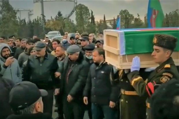 Şəhid leytenant Naxçıvanda dəfn edilib -  VİDEO