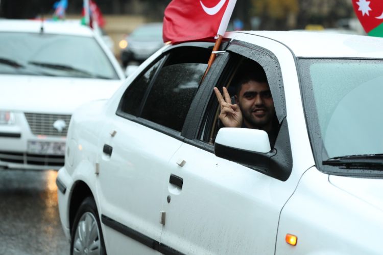 Bakıda qazilərinin iştirakı ilə Zəfər avtoyürüşü keçirilib -  FOTO/VİDEO