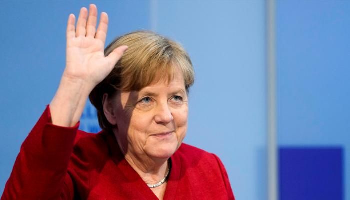 Bu gün Angela Merkel təntənəli yola salınacaq
