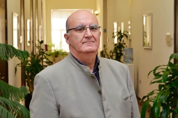 Bakı Ali Neft Məktəbinin müəllimi koronavirusdan vəfat edib -  FOTO